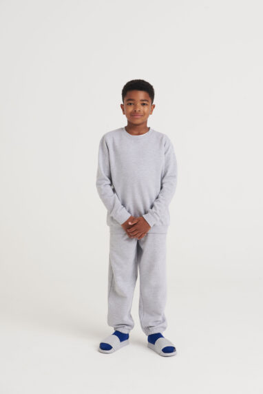 KIDS’ AWDIS SWEAT image 2