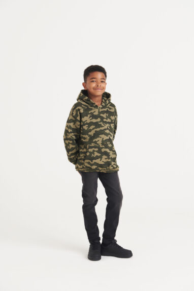 KIDS’ CAMO HOODIE image 3