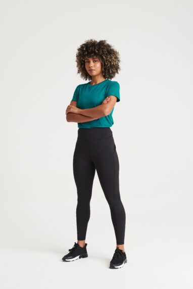 WOMEN’S RECYCLED TECH LEGGINGS image 3