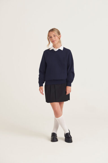 ACADEMY V-NECK SWEATSHIRT image 3