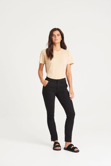 LILY SKINNY CHINOS image 3