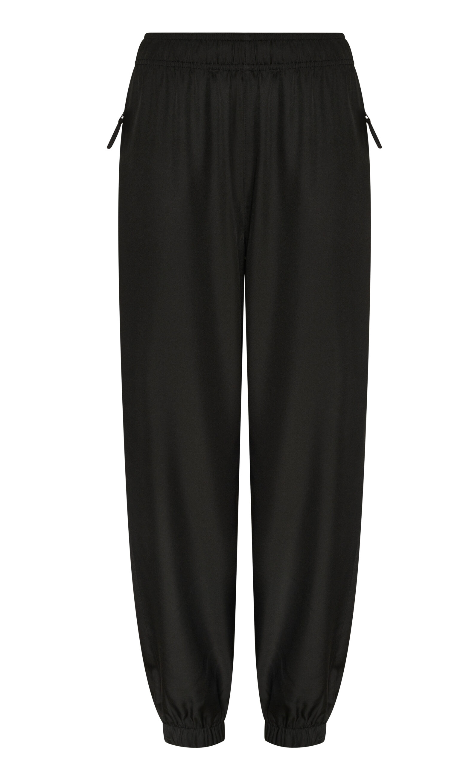 Photograph of the product in the colour JET BLACK to showcase it.